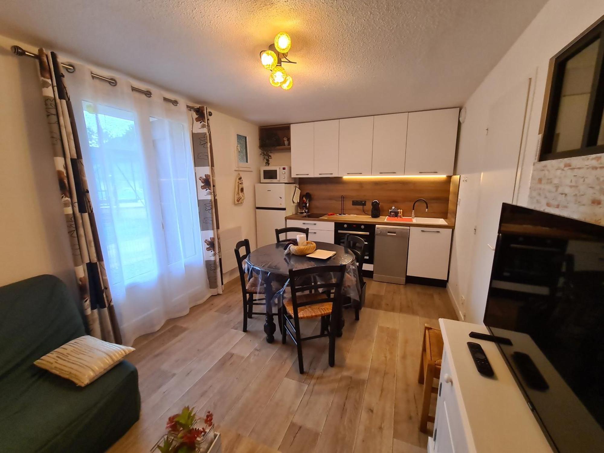 Escapade Montagne En Famille, Appartement Cosy Avec Piscine Couverte Bielle Екстериор снимка